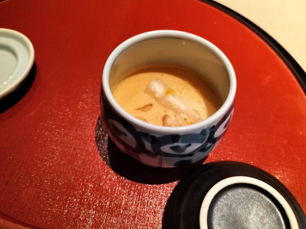夕食の創作8,000円コースの茶碗蒸し