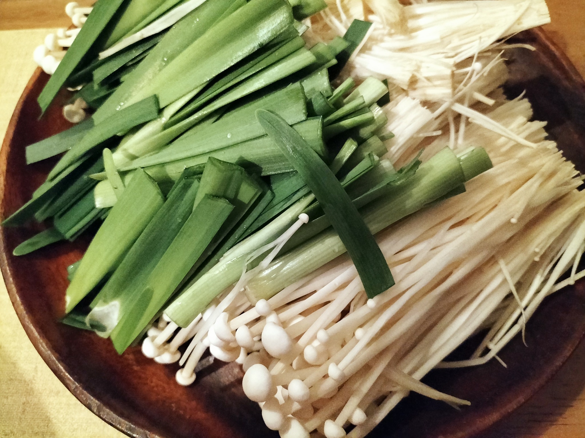 豚しゃぶしゃぶ具材のにらとえのき