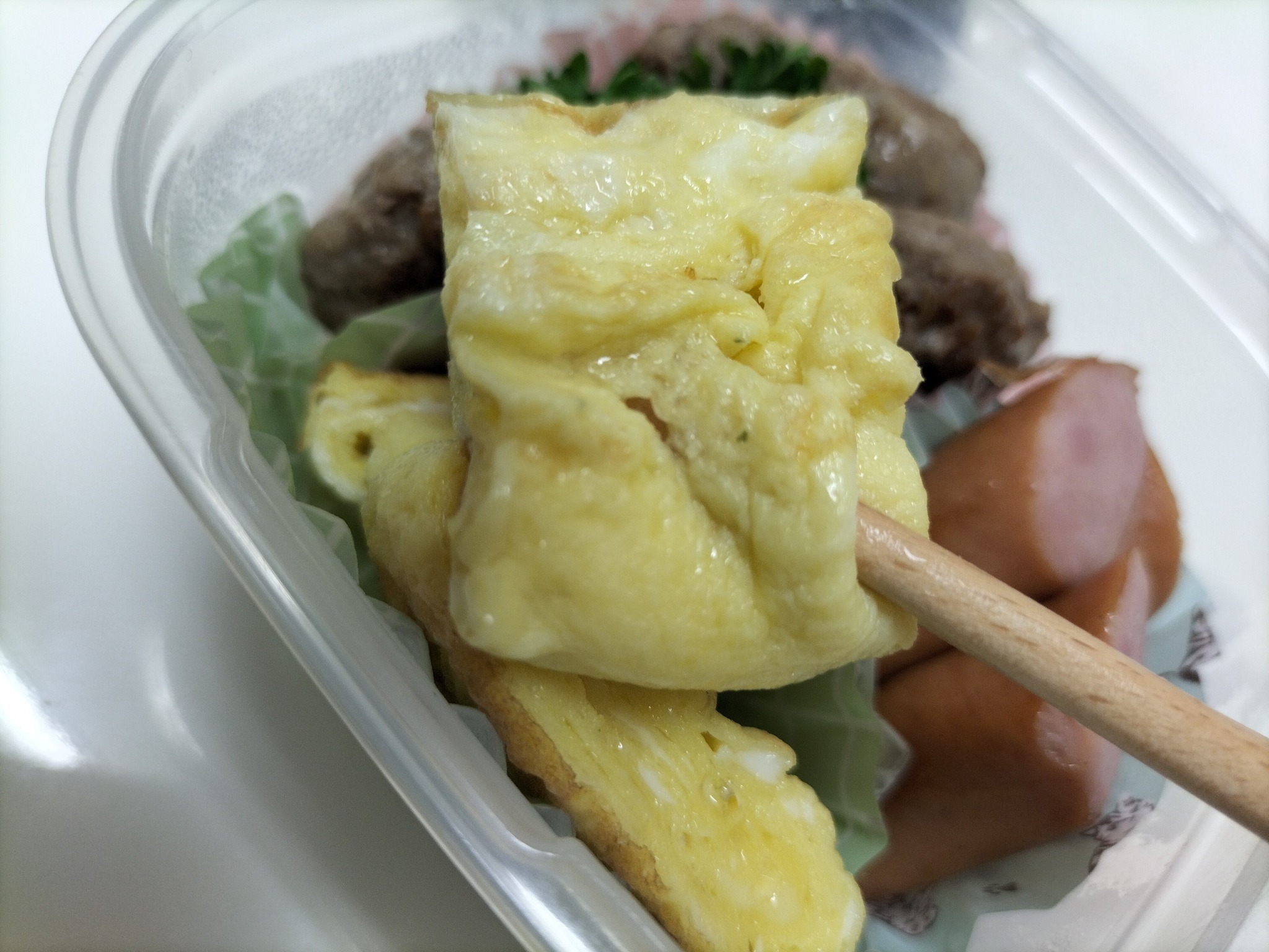 今日のお弁当の卵焼き