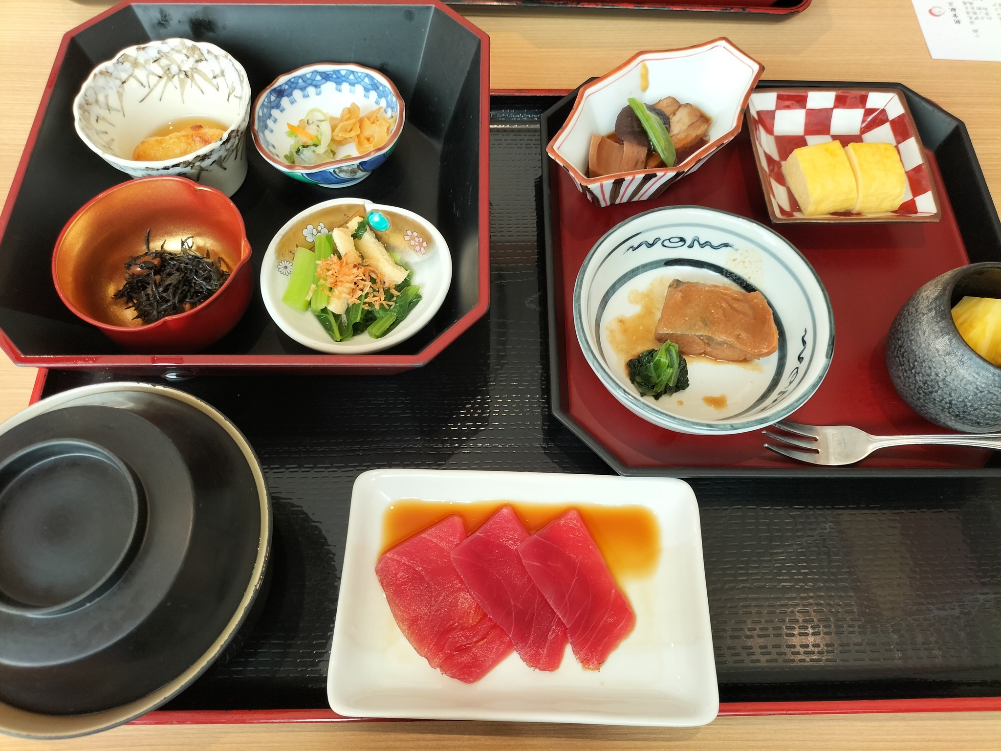 伊勢神泉の朝食の膳