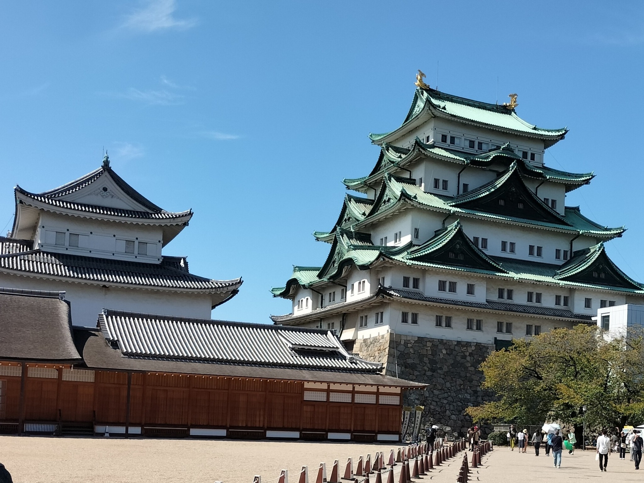 名古屋城天守閣と本丸御殿