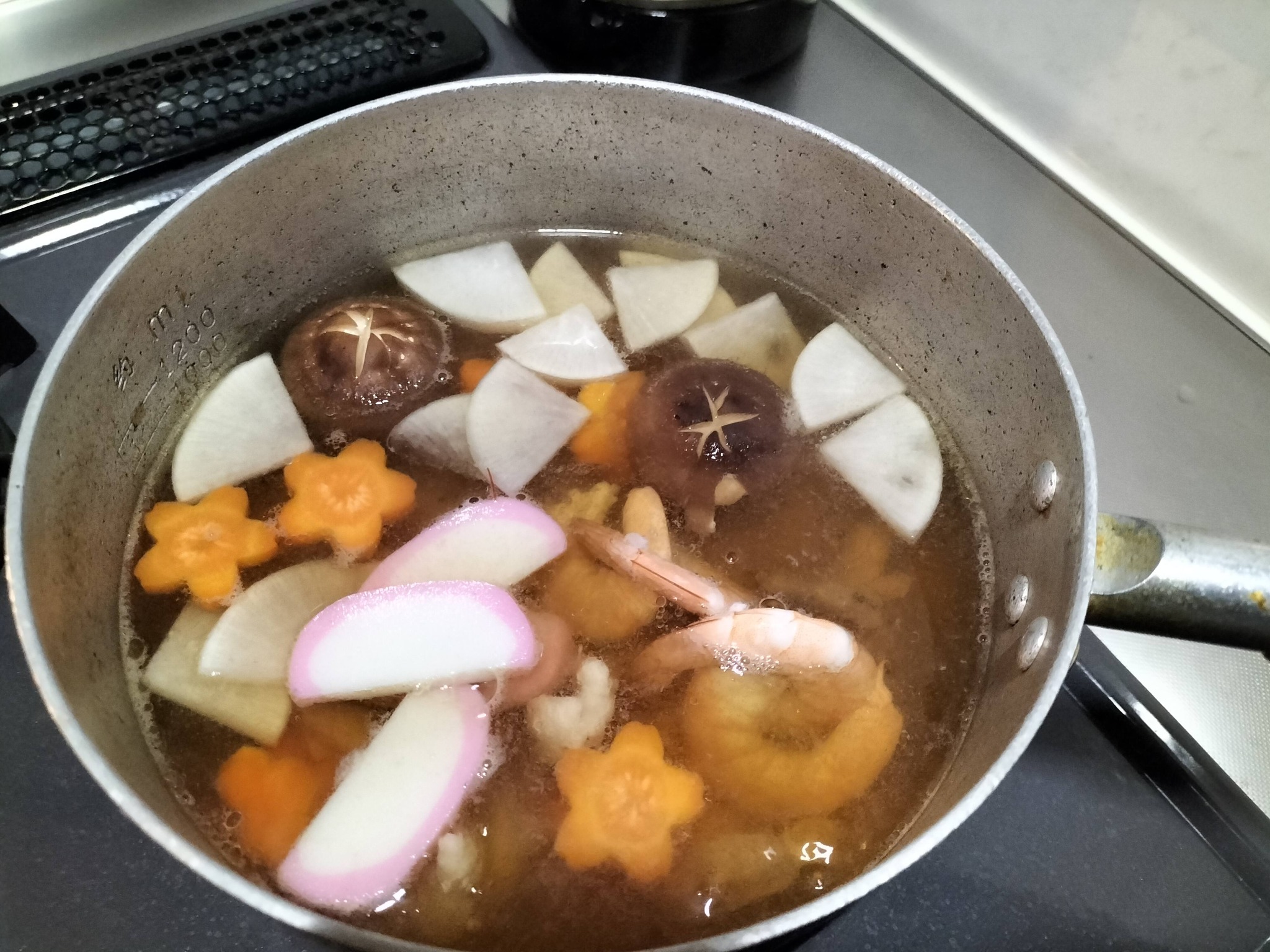 全ての具材を入れサッと火を通している