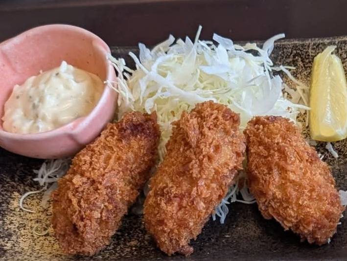 大粒牡蠣フライ