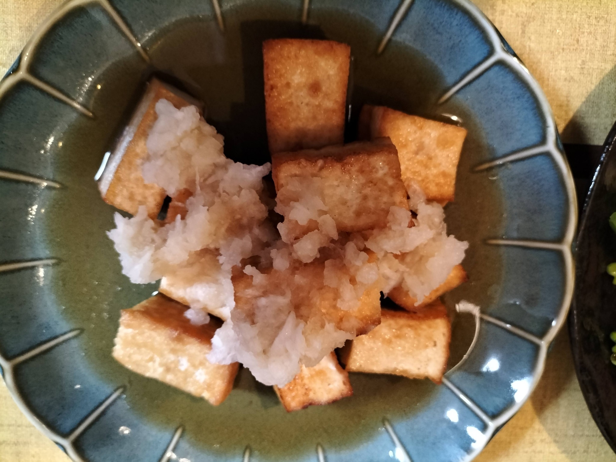 揚げ出し豆腐