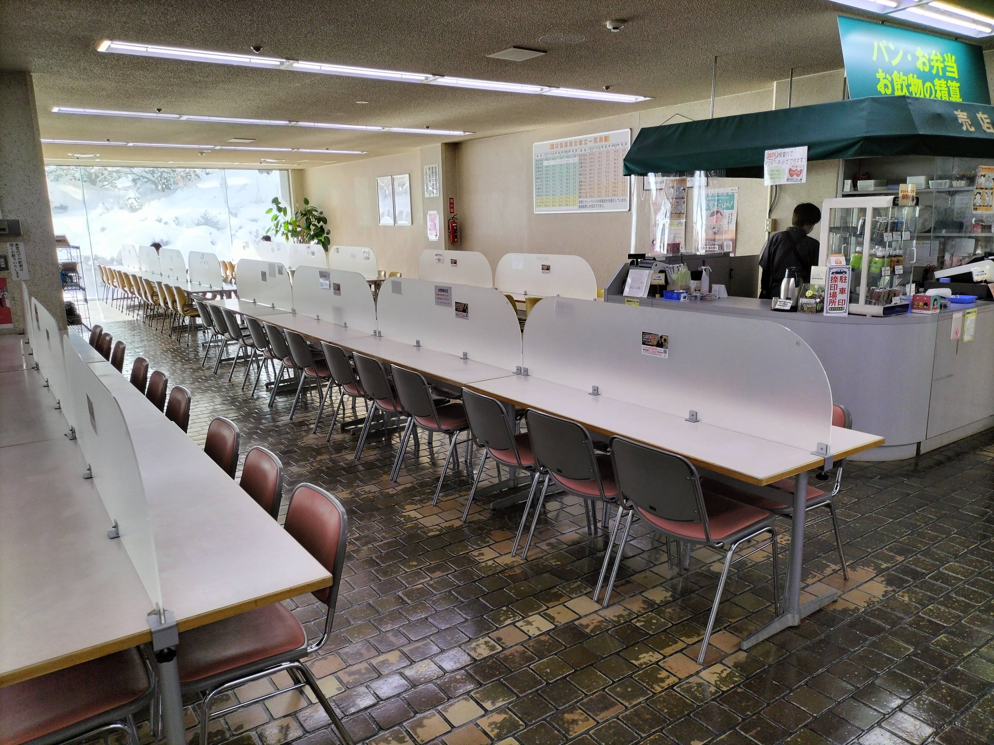 札幌市役所本庁舎食堂の店内