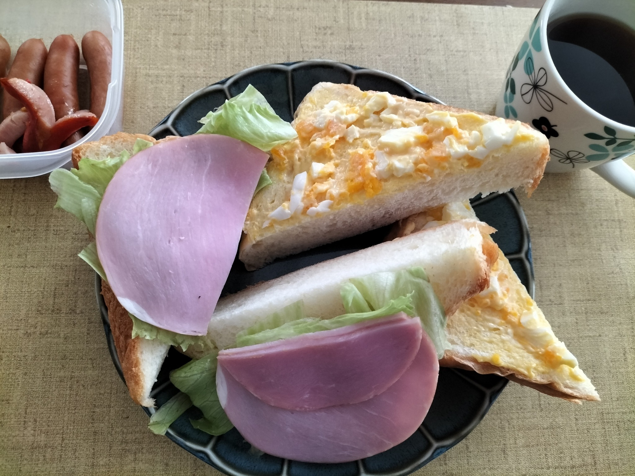今日の朝ごはん