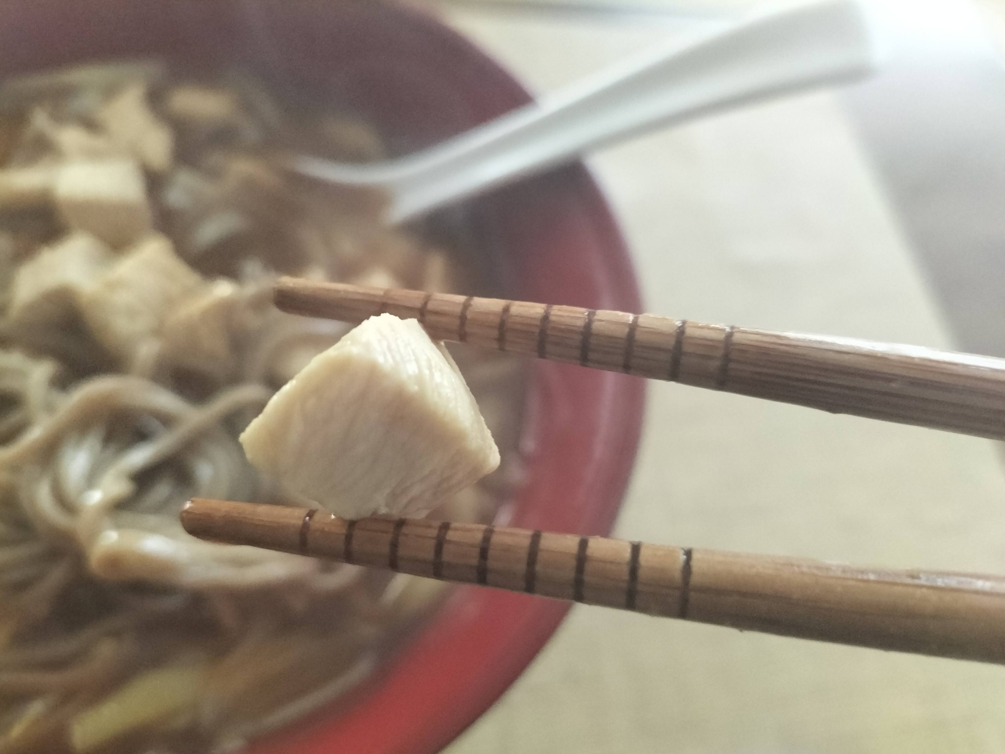 朝ご飯のカレー南蛮蕎麦:具材の鶏むね肉2