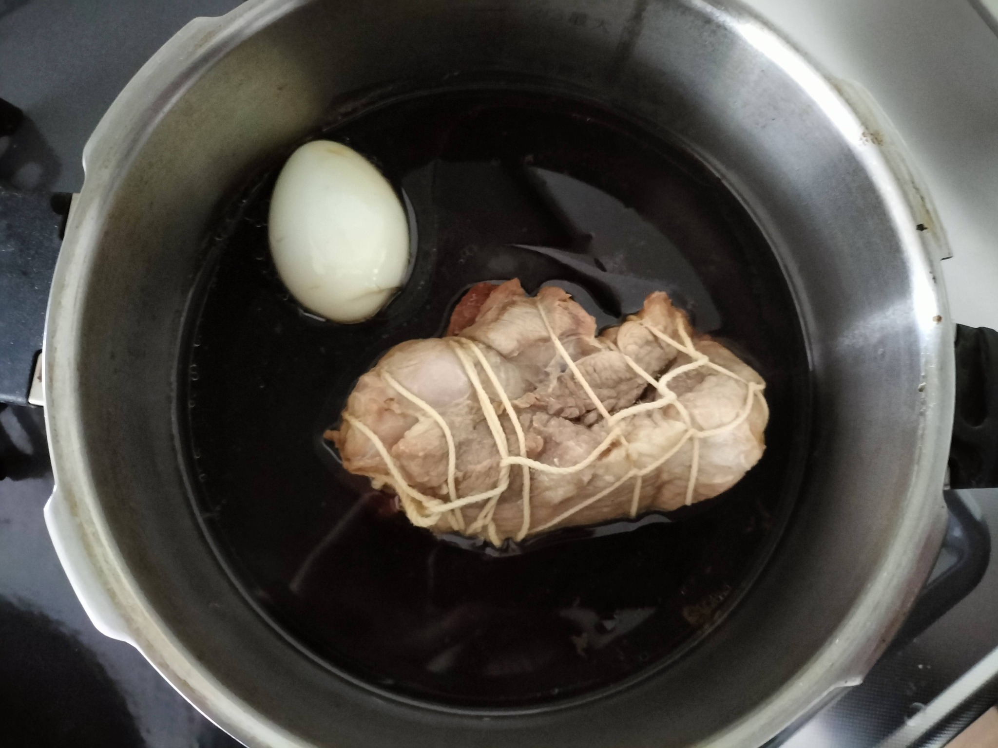 圧力鍋で煮込んだチャーシュー