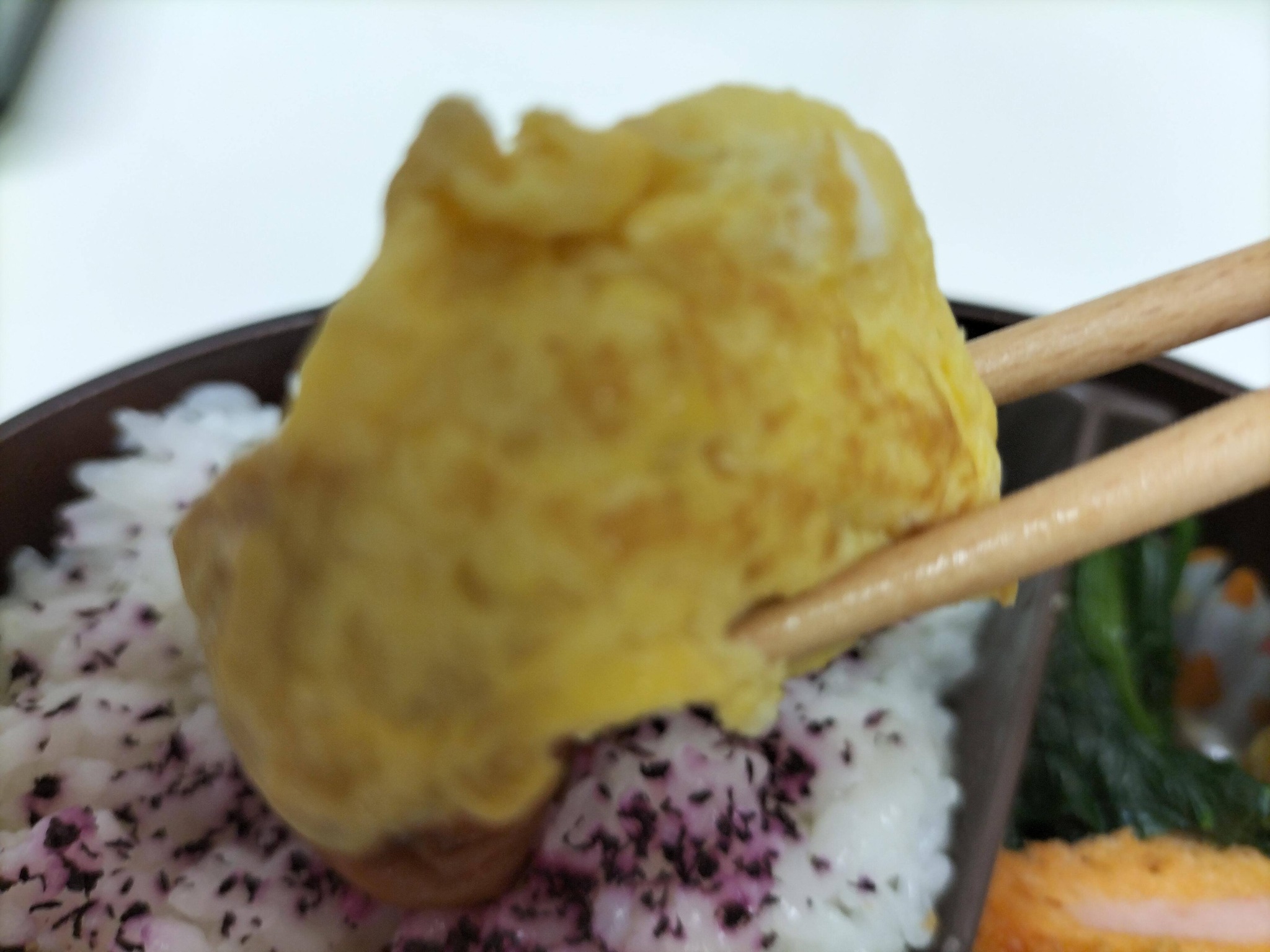 今日のお弁当のおかずの卵焼き