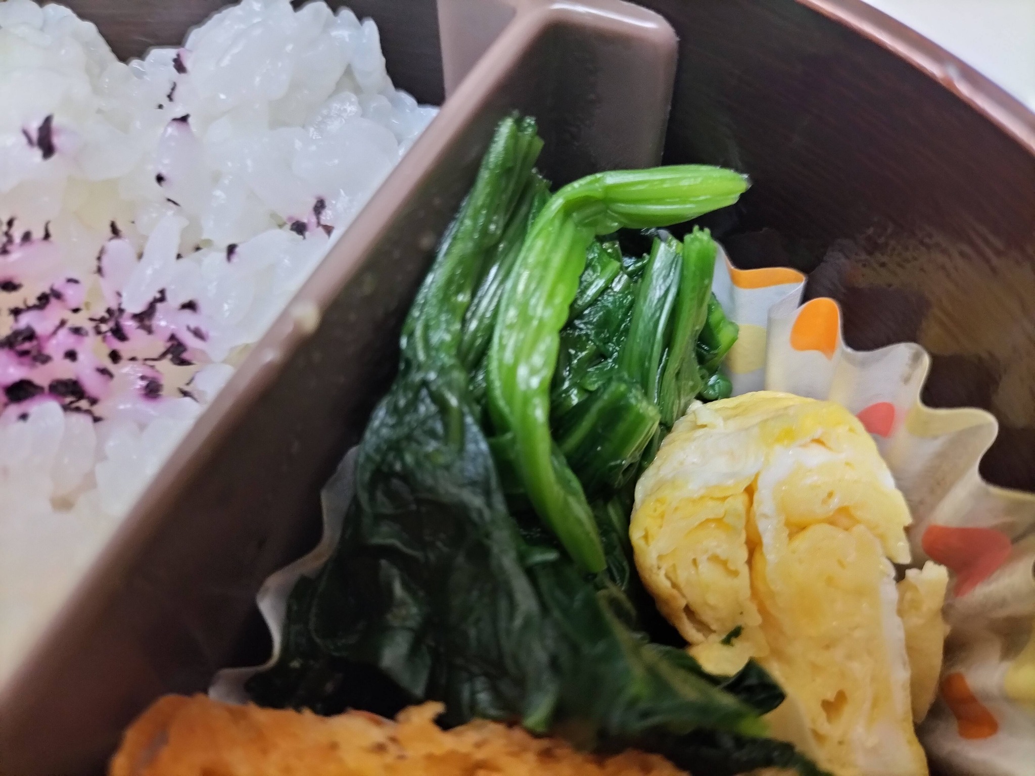 今日のお弁当のおかずのほうれん草のお浸し