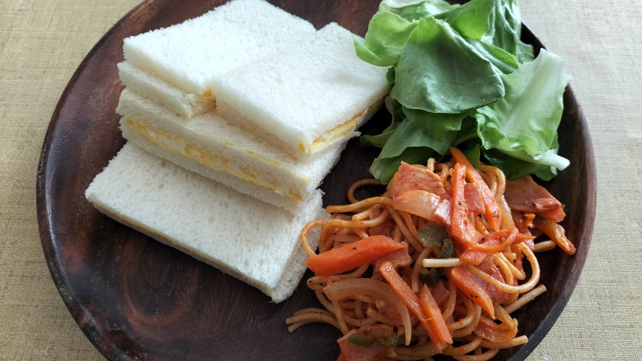 朝の忙しい時間にぴったりの、ワンプレート朝食