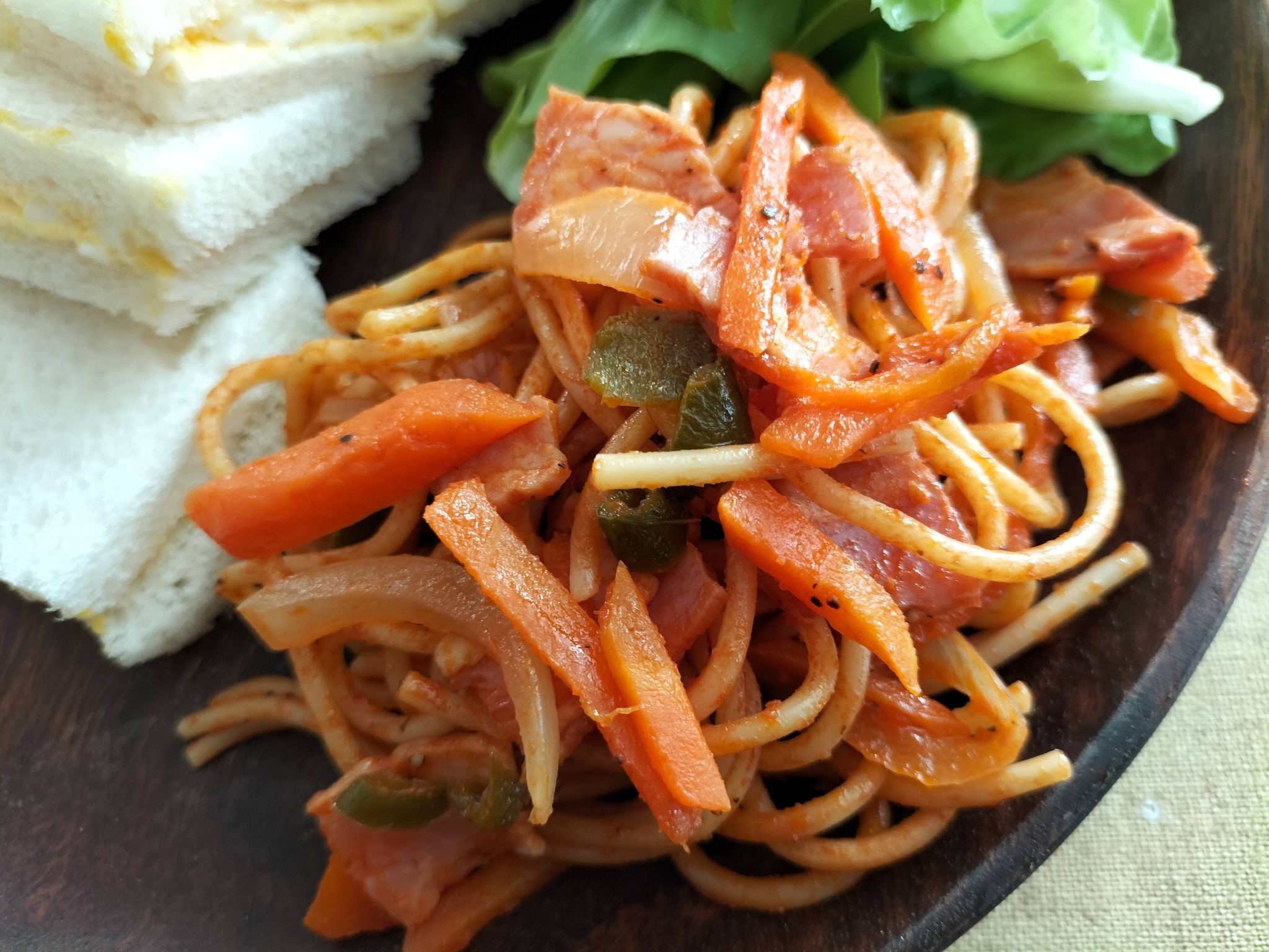 昨夜のごはんの取り置き分のナポリタン