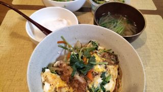 50代夫婦のかつ丼の献立