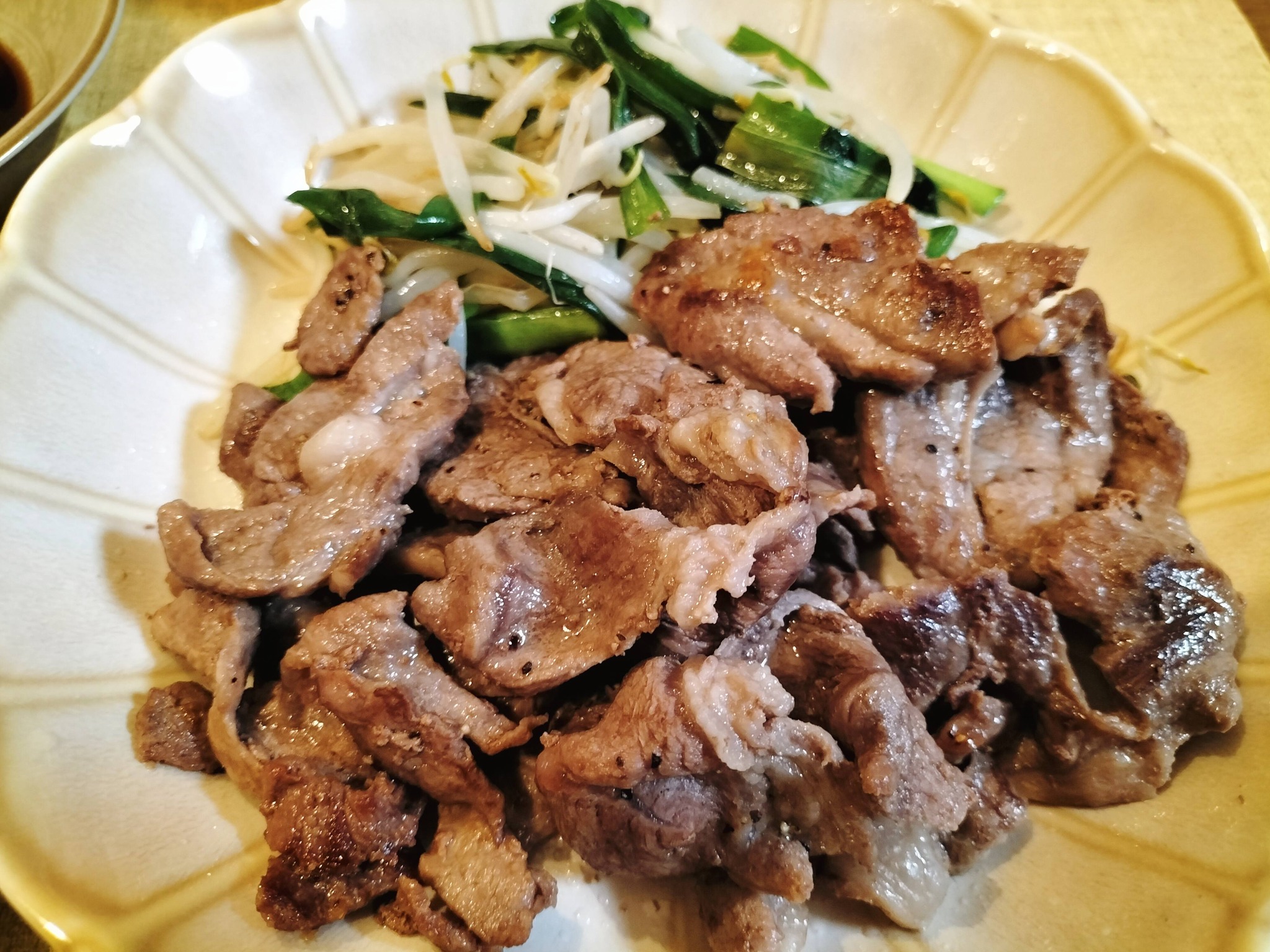 ジンギスカンと具材の野菜