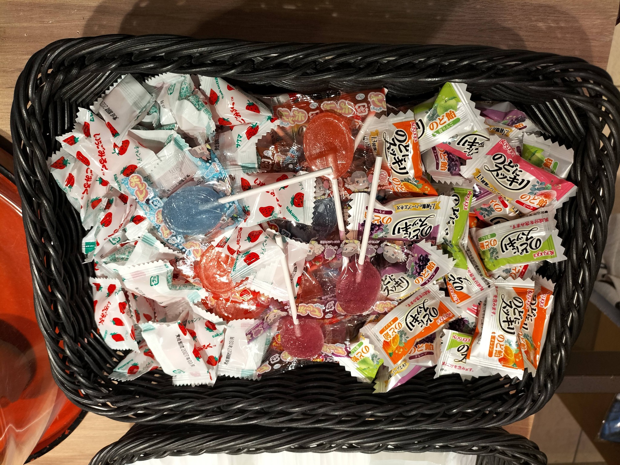 ウエルカムサービスのお菓子類