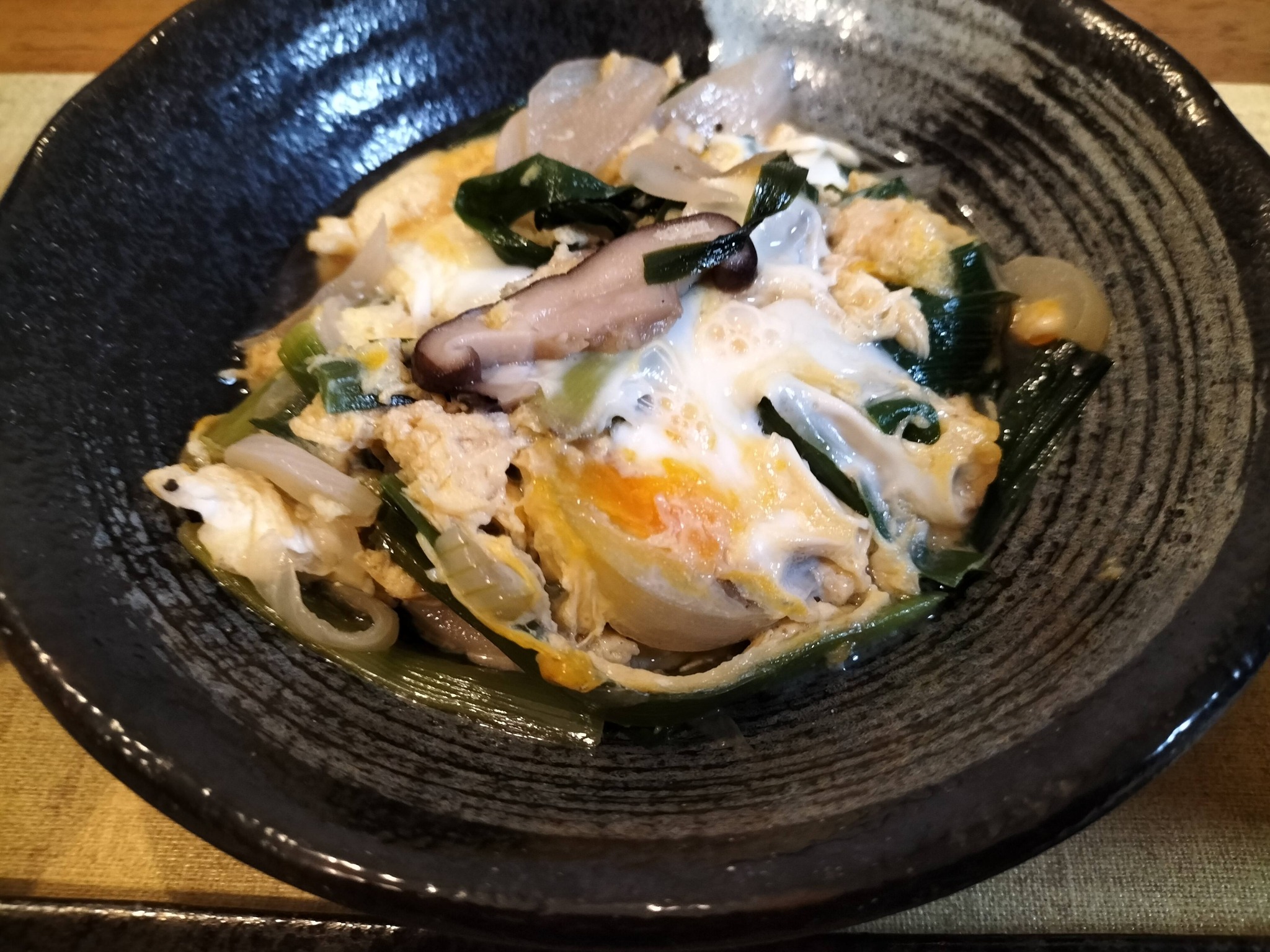 鰊の塩焼きとニラた玉、豚汁の献立：ニラ玉