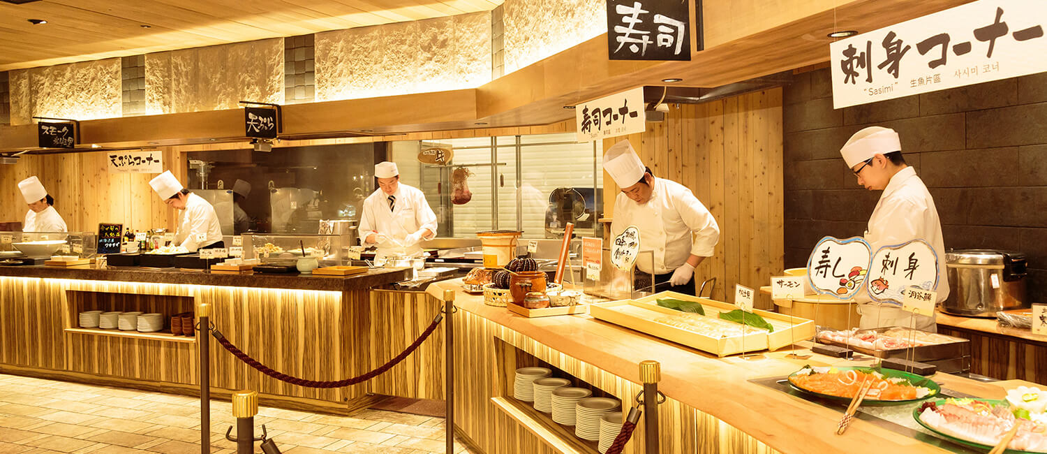 定山渓万世閣ホテルミリオーネ：ビッフェレストランのライブキッチン