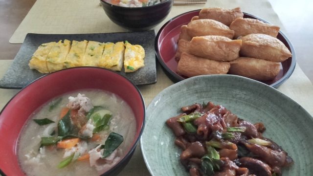 いなり寿司をメインにした夕食献立
