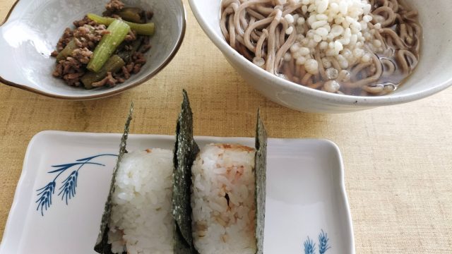 蕎麦とおにぎりのおすすめコンビ