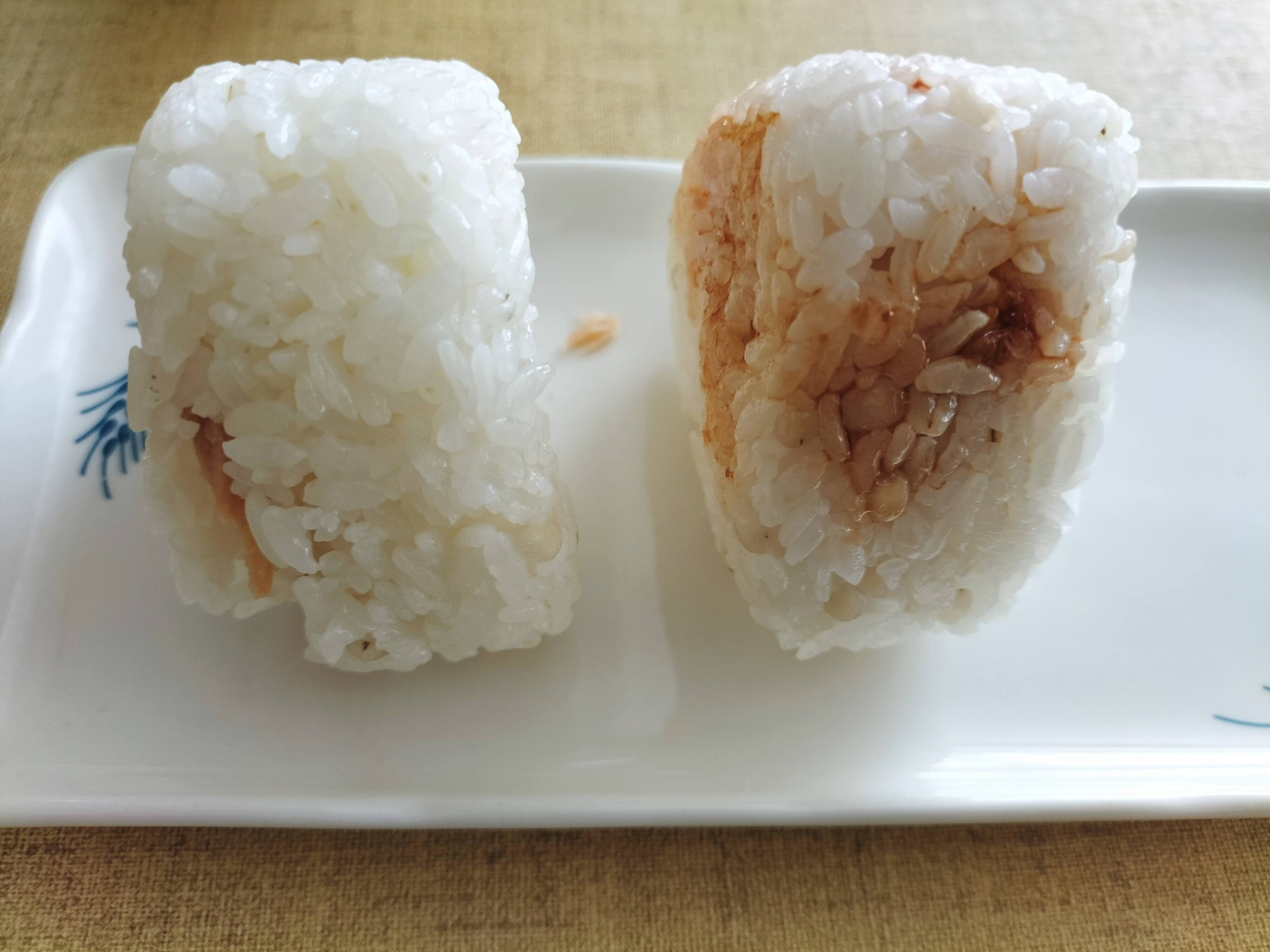 レンジで温めたおにぎり