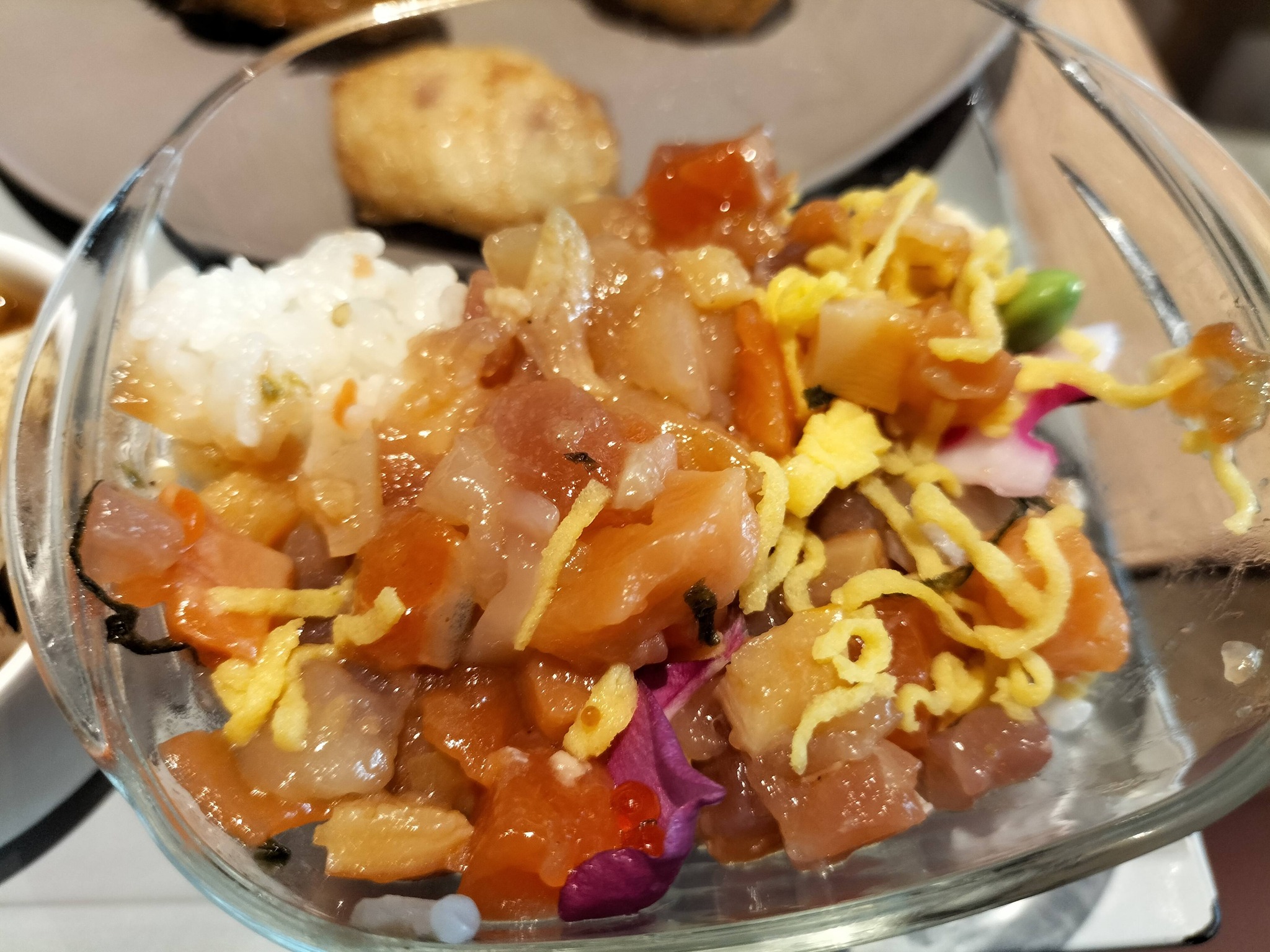 グリッズ プレミアムホテル小樽朝食：海鮮海鮮バラちらし